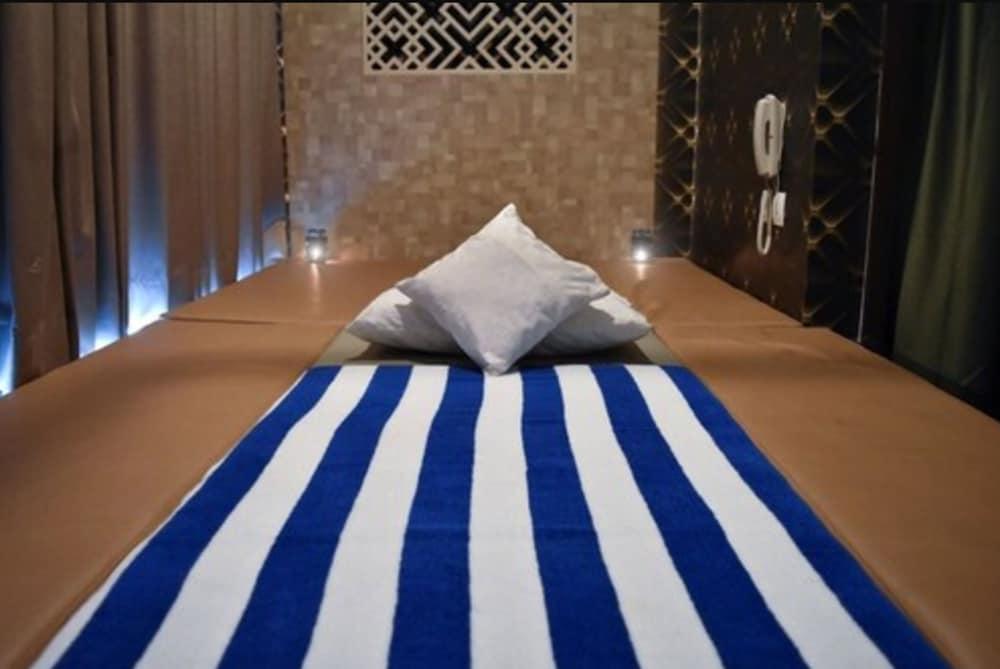 Platinum Hotel & Convention Hall Balikpapan Екстериор снимка