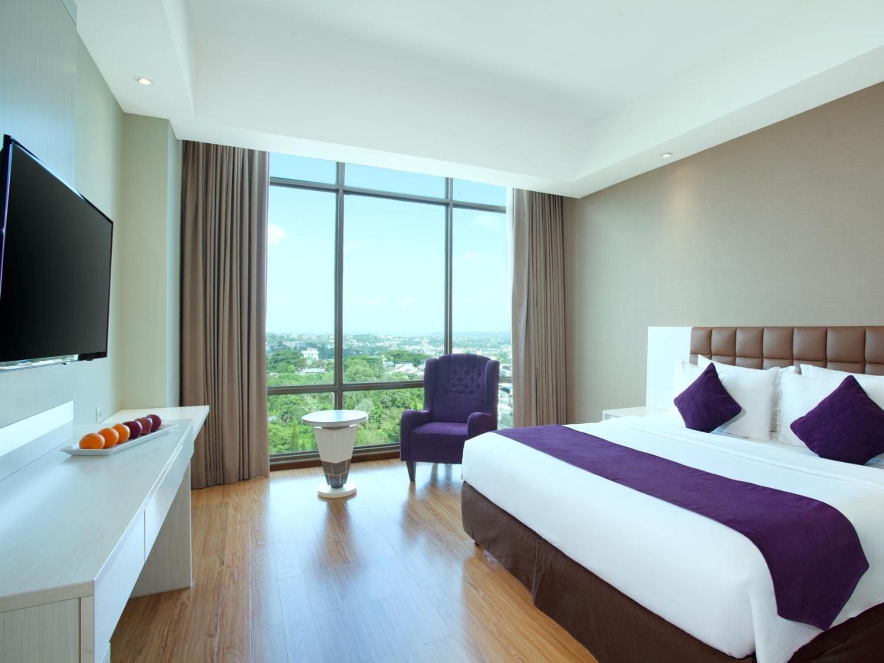 Platinum Hotel & Convention Hall Balikpapan Екстериор снимка