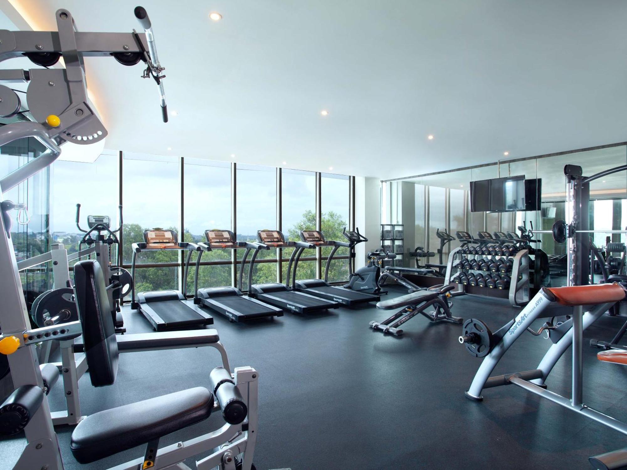 Platinum Hotel & Convention Hall Balikpapan Екстериор снимка