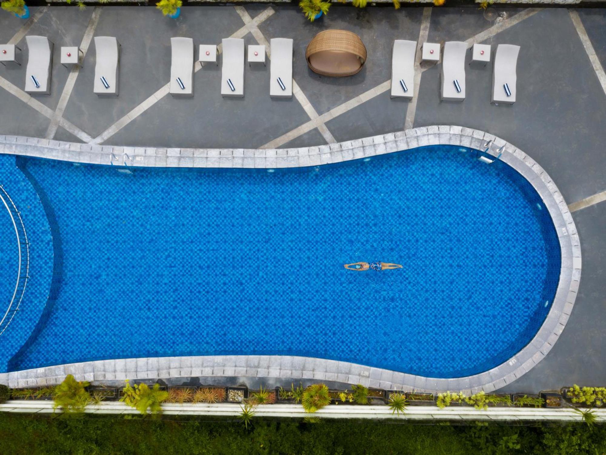 Platinum Hotel & Convention Hall Balikpapan Екстериор снимка