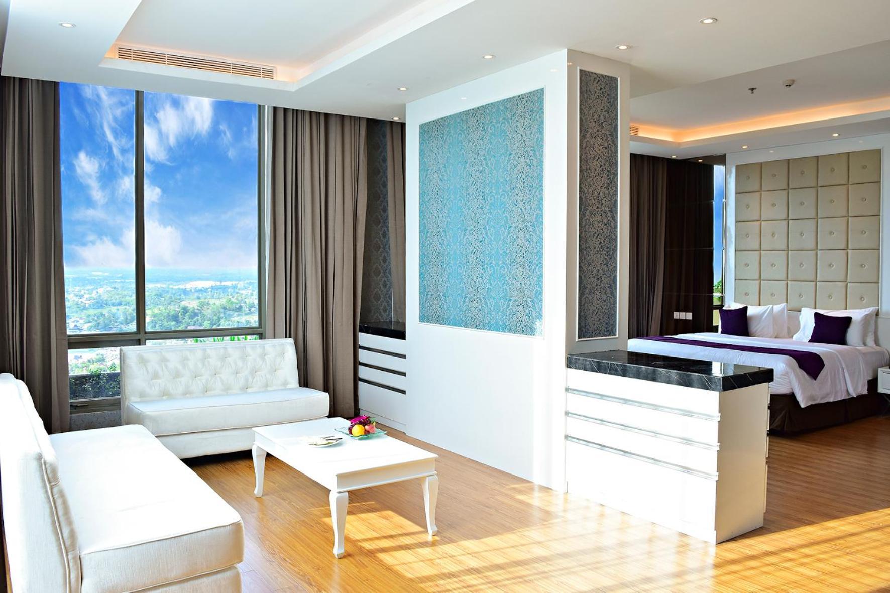 Platinum Hotel & Convention Hall Balikpapan Екстериор снимка